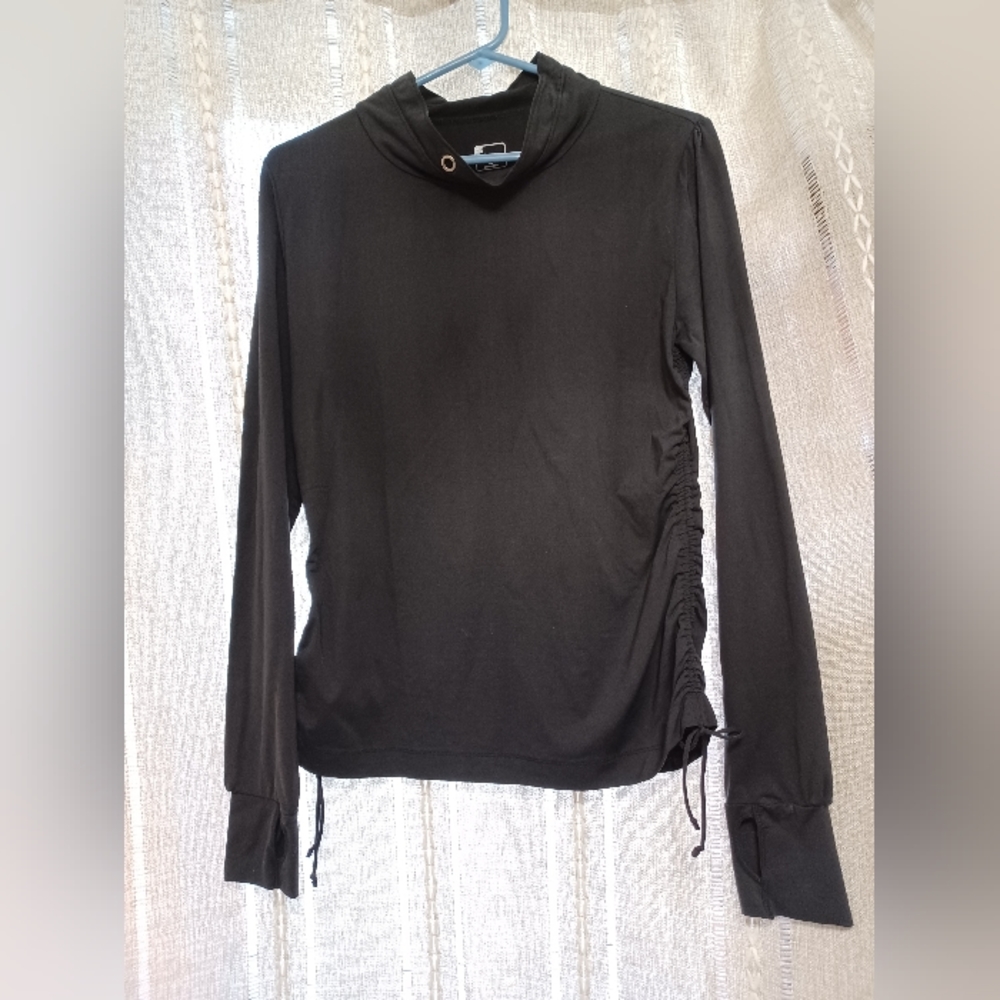Title 9 Black Long Sleeved Shirt Women's Medium
